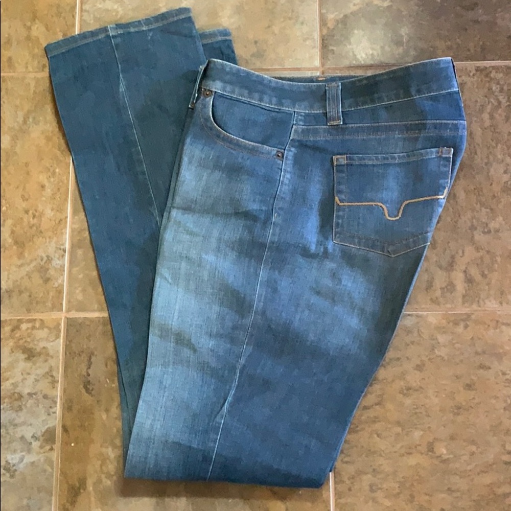 Kimes ranch Betty 17